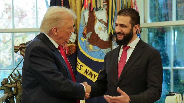 সিরিয়ার ওপর আরোপিত সব নিষেধাজ্ঞা তুলে নিলো যুক্তরাষ্ট্র