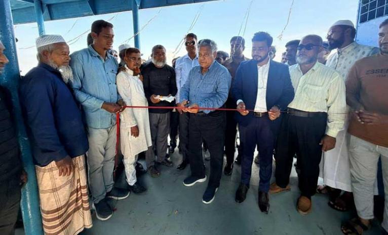 ভোলায় আনন্দ বাজার লঞ্চঘাটের উদ্বোধন করেছেন নৌপরিবহন উপদেষ্টা