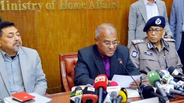 আগামী ১০ দিনের মধ্যে হাদি হত্যা মামলার চার্জশিট দেয়া হবে: স্বরাষ্ট্র উপদেষ্টা