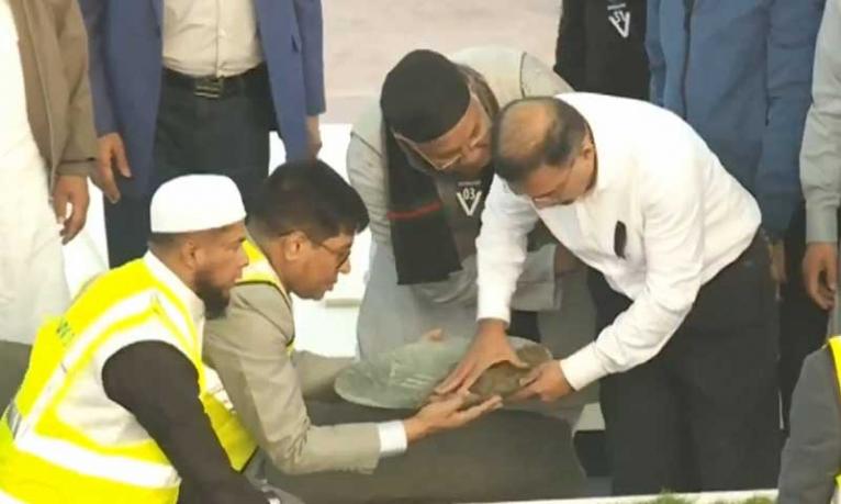 রাষ্ট্রীয় মর্যাদায় খালেদা জিয়ার দাফন সম্পন্ন