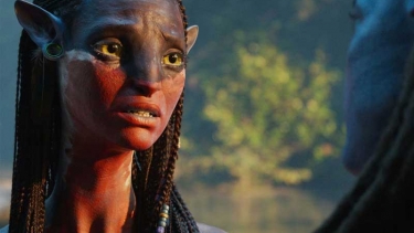 বক্স অফিসে ঝড় তুলবে ‘অ্যাভাটার : ফায়ার অ্যান্ড অ্যাশ’