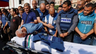 ফিলিস্তিনি সাংবাদিকদের পরিবারকে লক্ষ্যবস্তু করছে ইসরায়েল