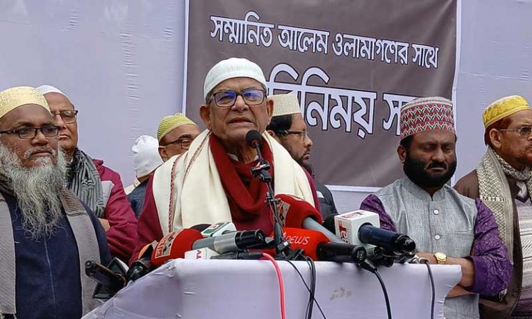 কোরআন ও সুন্নাহর বাইরে আইন করতে দেব না : ফখরুল