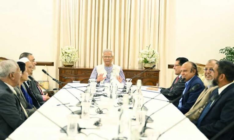 আমাদের কাঙ্ক্ষিত লক্ষ্যে পৌঁছাতেই হবে : প্রধান উপদেষ্টা