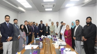 ইউজিসি চেয়ারম্যানের সঙ্গে পাকিস্তান উচ্চশিক্ষা কমিশনের প্রতিনিধিদলের সাক্ষাৎ