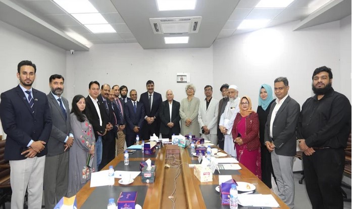 ইউজিসি চেয়ারম্যানের সঙ্গে পাকিস্তান উচ্চশিক্ষা কমিশনের প্রতিনিধিদলের সাক্ষাৎ