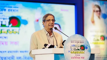 ফ্যাসিবাদী শাসনামল ছিল গণমাধ্যমের জন্য কঠিন সময়: মতিউর রহমান