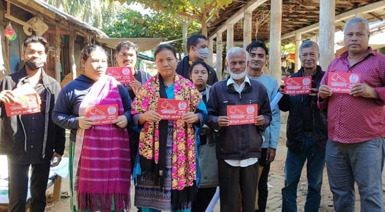 রাঙামাটিতে ওয়ার্কার্স পার্টির প্রার্থী জুই চাকমার শুভলং বাজারে গণসংযোগ
