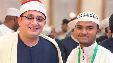 মিশরে ৭০ দেশের হাফেজদের সঙ্গে প্রতিদ্বন্দ্বিতা করে বিশ্বচ্যাম্পিয়ন বাংলাদেশের আনাস