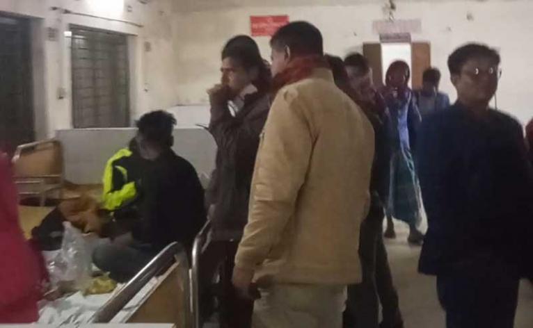 মোবাইলে ফ্রি ফায়ার গেম খেলা নিয়ে সংঘর্ষ সরিষাবাড়ীতে আহত- ৮