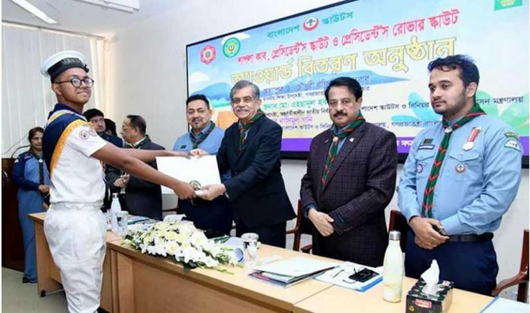 জুলাই গণঅভ্যুত্থানে স্কাউটদের আত্মত্যাগ নতুন বাংলাদেশ নির্মাণের প্রেরণা: শিক্ষা উপদেষ্টা