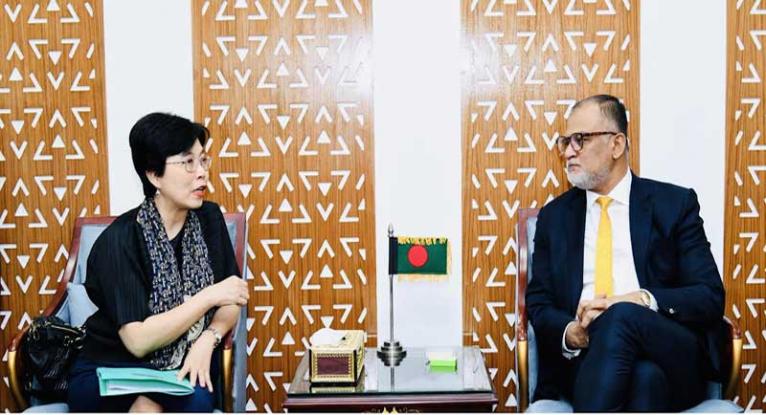 বাণিজ্য উপদেষ্টার সাথে থাইল্যান্ডের রাষ্ট্রদূতের বৈঠক