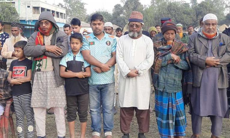 হিলিতে খালেদা জিয়ার গায়েবানা জানাজা