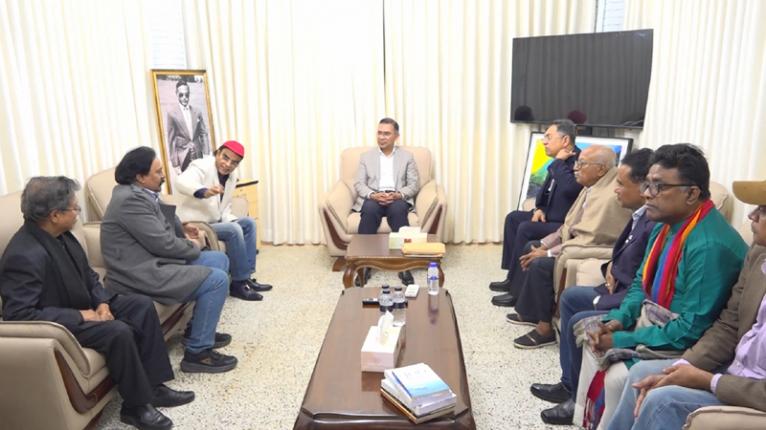 তারেক রহমানের সঙ্গে শিল্পকলা একাডেমির মহাপরিচালকের সাক্ষাৎ