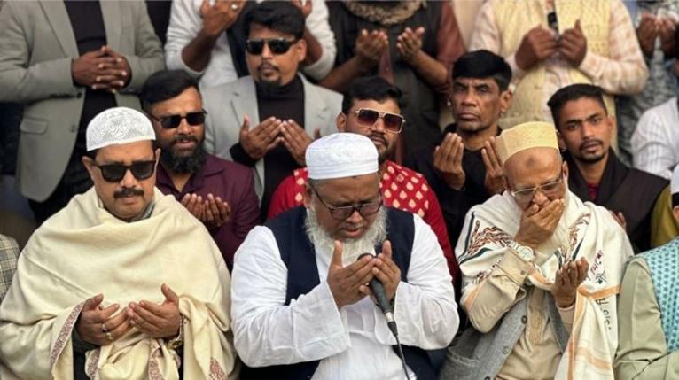 খালেদা জিয়ার জন্য আমাদের কুরবান হয়ে যাওয়া দরকার: কাসেমী