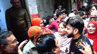 পুরান ঢাকার দীর্ঘদিনের ভোগান্তি দূর করার প্রতিশ্রুতি ইশরাক হোসেনের