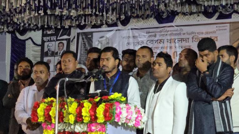 কোনো দলের সহযোগিতায় জনপ্রতিনিধি হতে চাই না: নুর