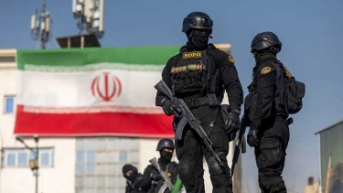 মার্কিন হামলার আশঙ্কায় আকাশপথ বন্ধ করে দিলো ইরান