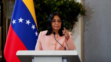 ভেনেজুয়েলায় বিরোধীদের সঙ্গে ‘চুক্তির’ আহ্বান ডেলসি রদ্রিগেজের