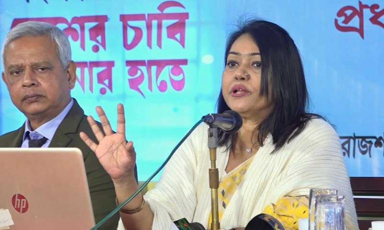 নারী ভোটারদের নিয়ে গণভোটের প্রচারণা