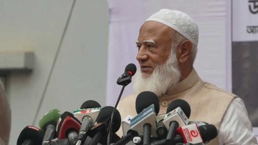 যারা মায়েদের গায়ে হাত তুলেছ, ক্ষমা চাও : জামায়াত আমির