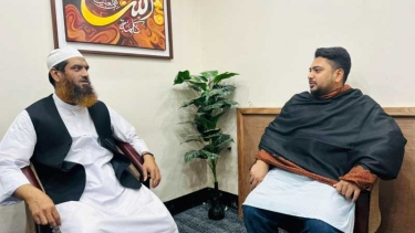 খেলাফত মজলিস আমিরের সঙ্গে নাহিদ ইসলামের বৈঠক