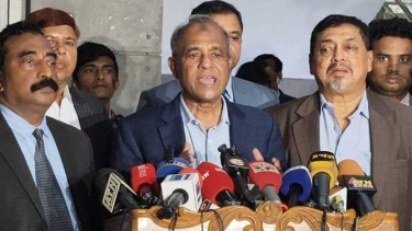 নির্বাচন অবাধ, সুষ্ঠু ও শান্তিপূর্ণভাবে অনুষ্ঠানে সব ধরনের প্রস্তুতি নেয়া হয়েছে : স্বরাষ্ট্র উপদেষ্টা