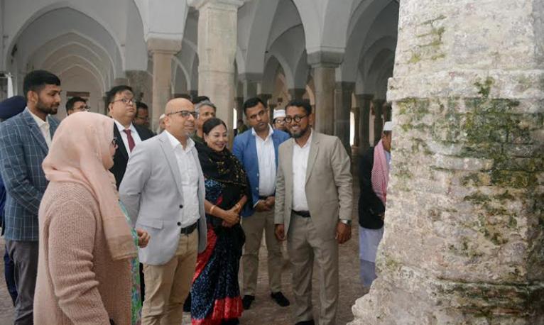 ষাট গম্বুজ প্রত্নস্থল ও বাগেরহাট জাদুঘরে ই-টিকিটিং সেবার উদ্বোধন