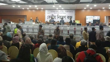 জকসুর ভোট গণনা স্থগিত