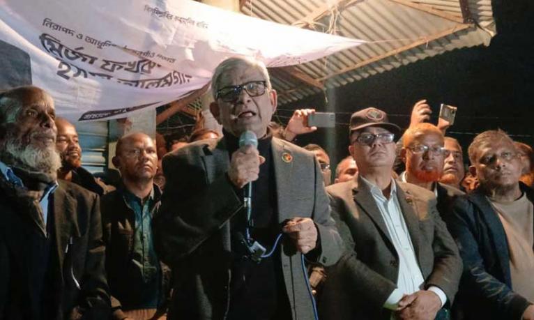হাসিনা আপার রেখে যাওয়া কর্মী-সমর্থকদের পাশে আছি : মির্জা ফখরুল