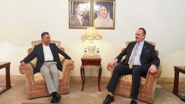 তারেক রহমানের সঙ্গে যুক্তরাষ্ট্রের নবনিযুক্ত রাষ্ট্রদূতের সাক্ষাৎ