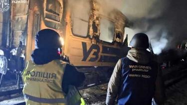 যাত্রীবাহী ট্রেনে রাশিয়ার ড্রোন হামলা, নিহত ৫