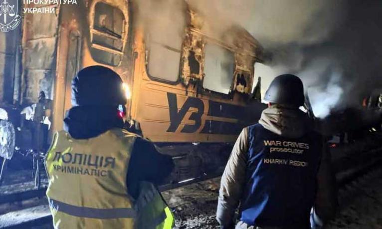 যাত্রীবাহী ট্রেনে রাশিয়ার ড্রোন হামলা, নিহত ৫