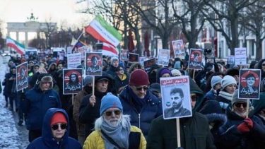 অবিলম্বে মার্কিন নাগরিকদের ইরান ছাড়ার নির্দেশ