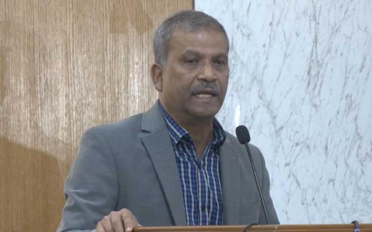 জুলাই যোদ্ধাদের সুরক্ষায় ‘দায়মুক্তি অধ্যাদেশ’ খসড়া চূড়ান্ত : আসিফ নজরুল