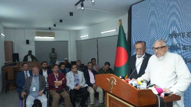 পোস্টাল ব্যালটের ডিজাইনদের শাস্তির আওতায় আনার দাবি বিএনপির