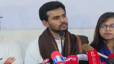 প্রশাসন ও নির্বাচন কমিশন একটি নির্দিষ্ট দলকে সুবিধা দিচ্ছে: আসিফ মাহমুদ