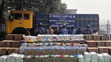 নারায়ণগঞ্জে সোয়া কোটি টাকার ভারতীয় শাড়িসহ আটক ১