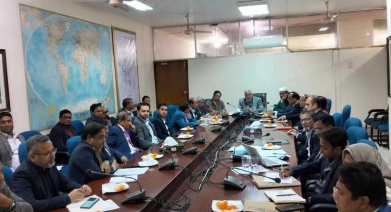 রমজানে এলপিজি সরবরাহ স্বাভাবিক রাখতে জ্বালানি উপদেষ্টার নির্দেশনা