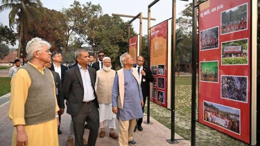জুলাই গণ-অভ্যুত্থান স্মৃতি জাদুঘর পরিদর্শন করলেন প্রধান উপদেষ্টা