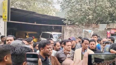 ঢাকা-১৭ আসনে বিএনপির নির্বাচনি কার্যালয় উদ্বোধন