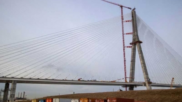 যুক্তরাষ্ট্র-কানাডা সেতু উদ্বোধন আটকে দেওয়ার হুমকি ট্রাম্পের