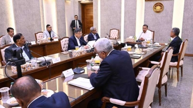 প্রধানমন্ত্রী তারেক রহমানের সভাপতিত্বে মন্ত্রিসভার প্রথম বৈঠক অনুষ্ঠিত