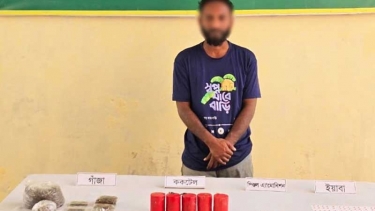 সাতক্ষীরায় গুলি-ককটেলসহ আটক ১