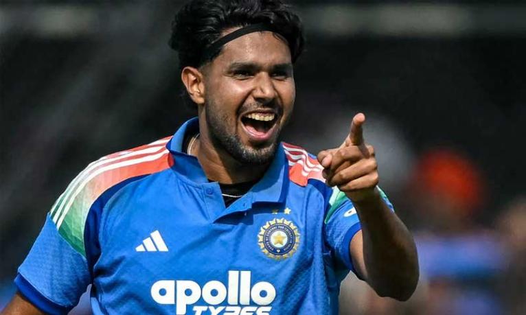 টি-টোয়েন্টি বিশ্বকাপ থেকে ছিটকে গেলেন ভারতীয় পেসার