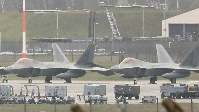 ইরানে হামলায় যুক্তরাষ্ট্রকে নিজেদের ঘাঁটি ব্যবহার করতে দেবে না ব্রিটেন