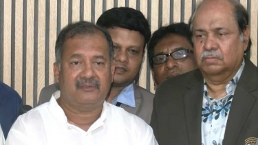 সাংবাদিকদের সমস্যা সমাধান ছাড়া গণমাধ্যমের উন্নয়ন সম্ভব নয় : তথ্যমন্ত্রী