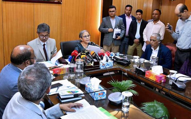 অন্তর্বর্তী সরকারের সময়ে মৎস্য ও প্রাণিসম্পদ খাতে উল্লেখযোগ্য অগ্রগতি সাধিত হয়েছে - মৎস্য ও প্রাণিসম্পদ উপদেষ্টা