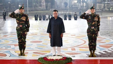 ভাষা শহীদদের প্রতি প্রধানমন্ত্রীর শ্রদ্ধা নিবেদন