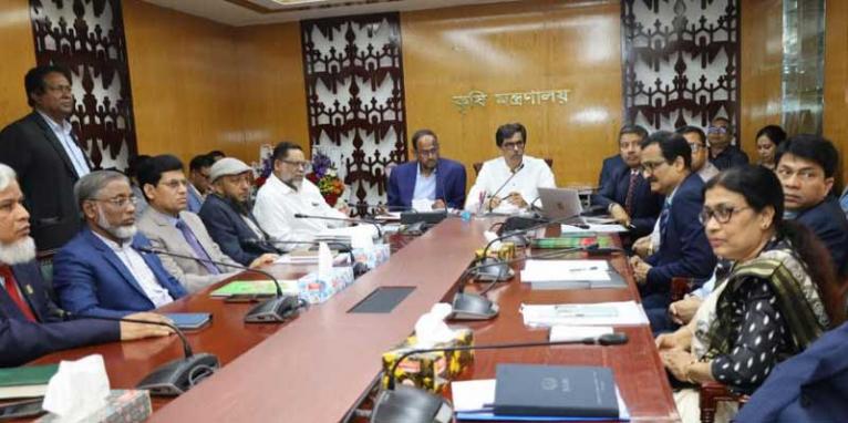 আগামী প্রজন্মের জন্য একটি সুন্দর  বাংলাদেশ রেখে যেতে চাই - খাদ্য মন্ত্রী